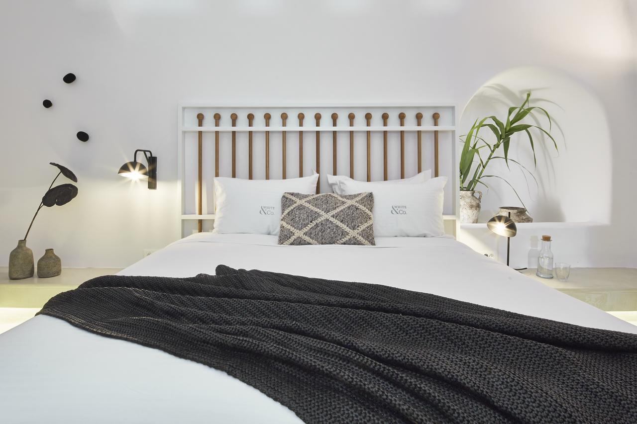 White&Co. La Torre Suites Pýrgos Extérieur photo